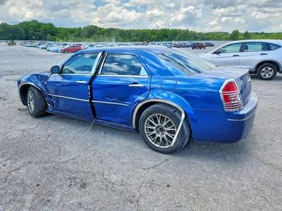 2010 CHRYSLER 300 TOURING, фото 2, лот 10865133