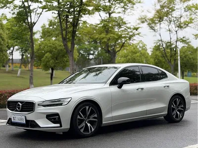 2020 Volvo S60 T5 Inscription Sport, фото 1, лот 10370195