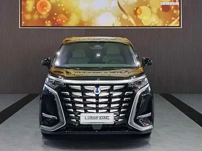 2022 Denza D9 DM-i 970 All-Wheel Drive Honor Edition, фото 2, лот 10354977