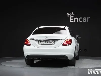 2019 Mercedes-Benz C-Class C200, фото 3, лот 10046398