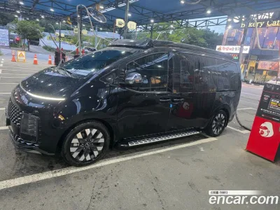 2023 Hyundai Staria L3.5 Camper, фото 2, лот 10230296
