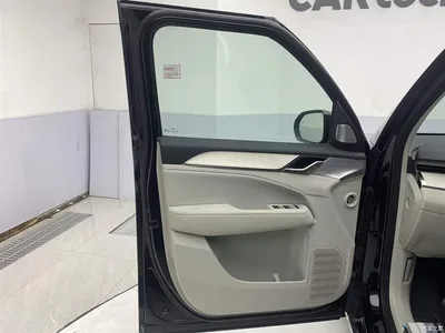 2025 Volvo EM90 Ultra Six-Seater, фото 3, лот 10365475