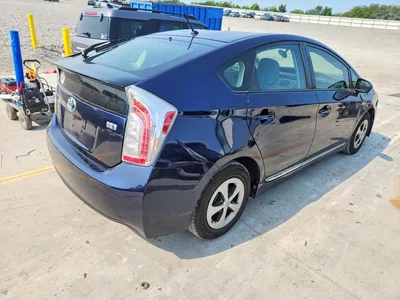 2014 TOYOTA PRIUS TWO, фото 3, лот 10581843