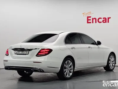 2017 Mercedes-Benz E-Class E220d Exclusive, фото 1, лот 10168235
