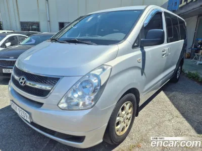 2010 Hyundai Starex 12-Seater Wagon, фото 2, лот 10190751