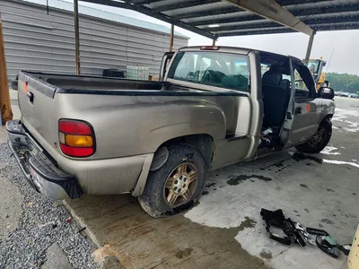 2001 CHEVROLET SILVERADO C1500, фото 3, лот 10978252