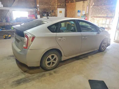 2013 TOYOTA PRIUS TWO, фото 3, лот 10559662