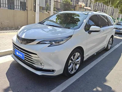 2021 Toyota Sienna 2.5L Hybrid Platinum Edition, фото 1, лот 10297180