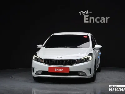 2018 Kia K3 Trendy, фото 2, лот 10047399