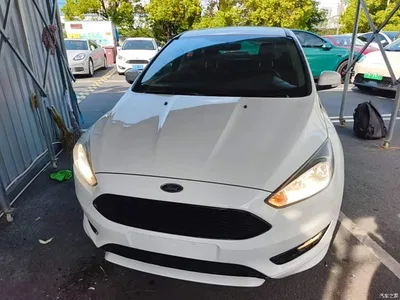 2017 Ford Focus Hatchback EcoBoost 180 Auto Elite, фото 3, лот 10300529