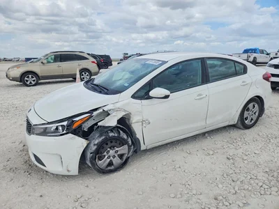 2018 KIA FORTE LX, фото 1, лот 10645667