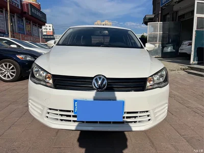 2015 Volkswagen Jetta 1.6L Manual Trend, фото 2, лот 10472250