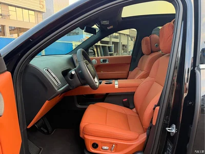 2025 Li Auto L6 Pro Smart Renewal Edition, фото 4, лот 10837145