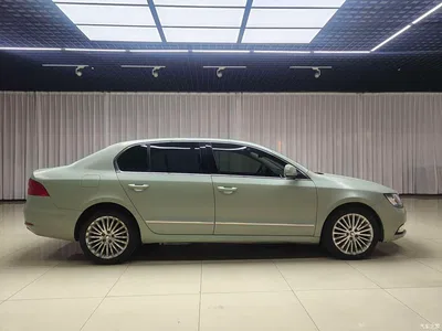 2013 Škoda Superb 1.8TSI Automatic Elegance Edition, фото 4, лот 11438253