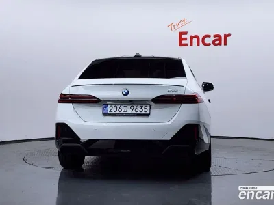 2024 BMW 5-Series 520i Special Edition, фото 4, лот 10133968
