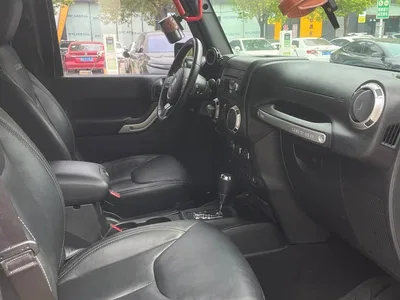 2017 Jeep Wrangler 3.0L Sahara 4-Door Comfort Edition, фото 3, лот 10769111