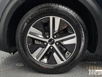2020 Kia Niro 1.6 HEV, фото 4, лот 10081534