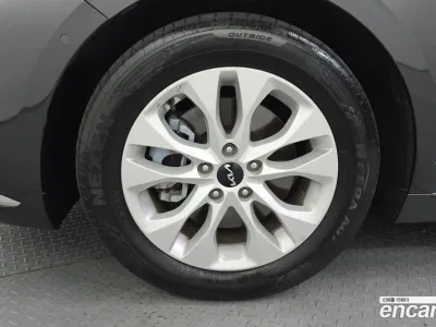 2023 Kia K8 2.5 Gasoline 2WD, фото 4, лот 11133476