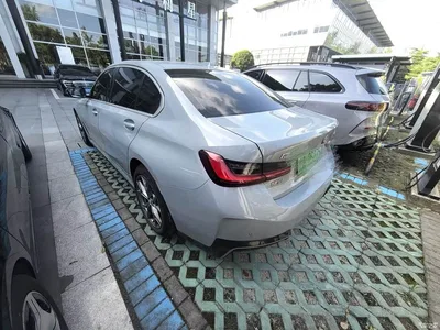 2025 BMW i3 eDrive 35 L, фото 4, лот 10284910