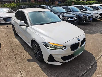 2022 BMW 1 Series 120i M Sport, фото 4, лот 10470926