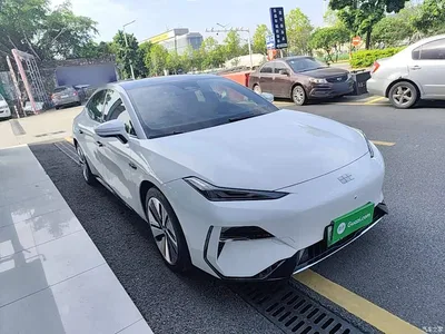 2024 Geely Galaxy Galaxy E8 550km RWD MAX, фото 4, лот 10432415
