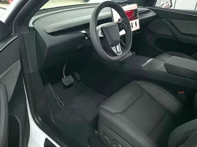 2026 Tesla Model Y Rear-Wheel Drive, фото 3, лот 10372537