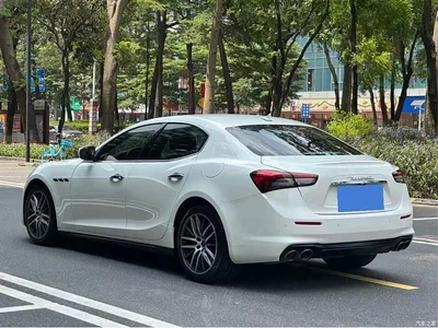 2022 Maserati Ghibli 2.0T GT Edge Edition, фото 3, лот 10320772