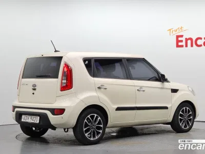 2012 Kia Soul 1.6 GDI Luxury, фото 2, лот 10121224