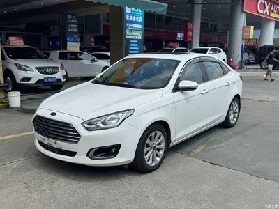 2015 Ford Escort 1.5L Automatic Fashion, фото 1, лот 11241672