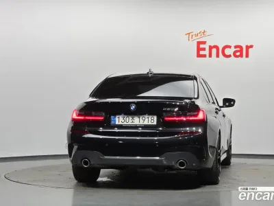 2022 BMW 3-Series 320d M Sport, фото 4, лот 10108546