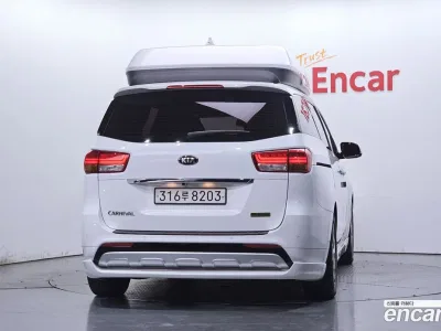 2017 Kia Canival Gasoline 7-seater Hi-Limousine, фото 4, лот 10965037