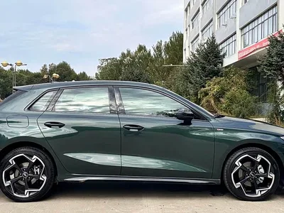 2023 Audi A3 Facelift Sportback 35 TFSI Luxury Sport, фото 4, лот 11243349