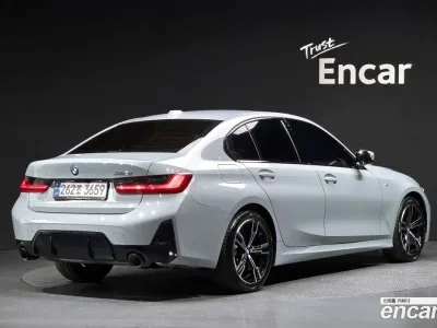 2025 BMW 3-Series 320i M Sport, фото 2, лот 10780987