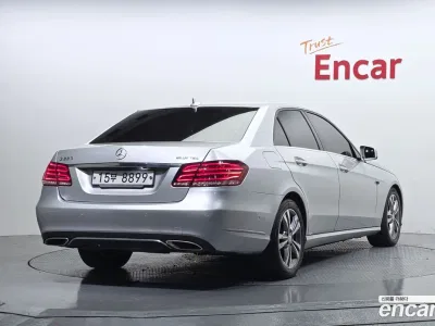 2016 Mercedes-Benz E-Class E220 Bluetec Avantgarde, фото 1, лот 10049280