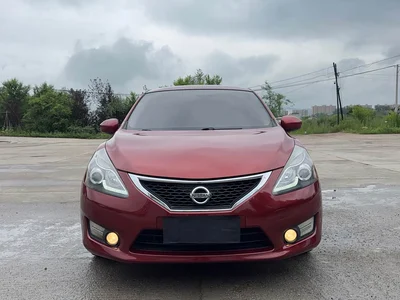 2014 Nissan Tiida 1.6L CVT Comfort, фото 2, лот 10357258