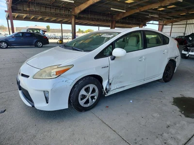 2012 TOYOTA PRIUS THREE, фото 1, лот 10515337