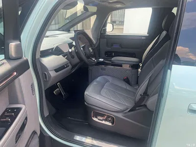 2025 ZEEKR MIX Smart Driving Edition, фото 4, лот 10291731
