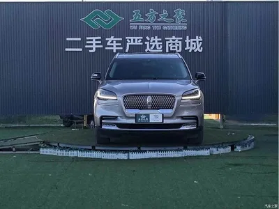 2020 Lincoln Aviator 3.0T V6 4WD Premium Edition, фото 2, лот 10450770