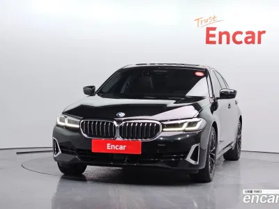 2022 BMW 5-Series 530i Luxury, фото 2, лот 10063217