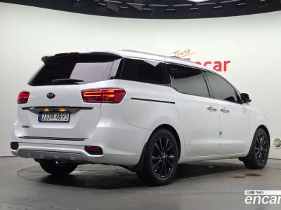 2019 Kia Canival 9-Seater Noblesse Special, фото 2, лот 10522658