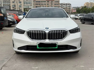 2024 BMW i5 eDrive 35L Luxury Package, фото 2, лот 10402372