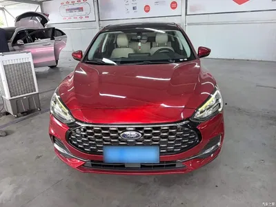 2021 Ford Focus Sedan EcoBoost 180 Auto Trend, фото 3, лот 10389216