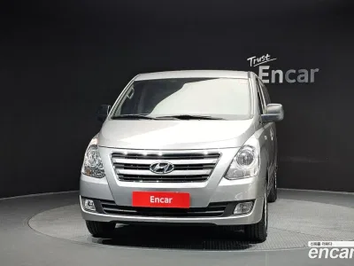 2017 Hyundai Starex 12-Seater Wagon, фото 2, лот 10192440