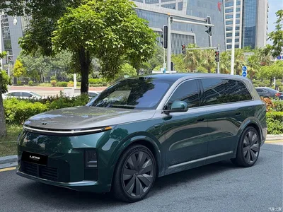 2026 Li Auto Li Xiang L9 Base Model, фото 1, лот 10822550