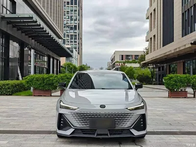 2023 Changan UNI-V 1.5T Luxury Edition, фото 3, лот 10257579