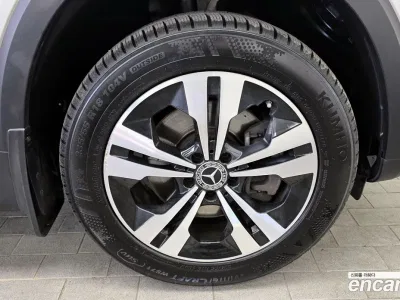 2021 Mercedes-Benz GLB-Class GLB220, фото 4, лот 10060065