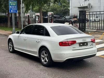 2012 Audi A4L 2.0 TFSI Auto Comfort, фото 4, лот 10437567