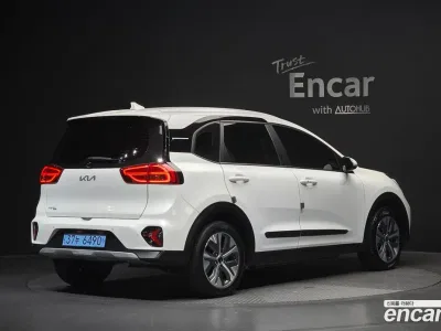 2023 Kia Niro Earth, фото 1, лот 10525165