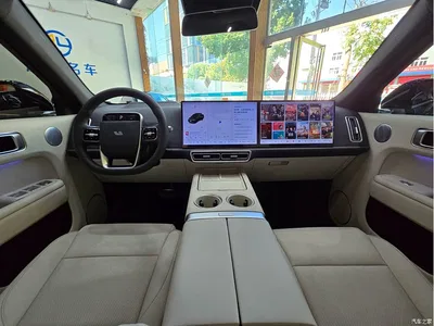 2025 Li Auto L7 Max Smart Renewal Edition, фото 4, лот 10445786