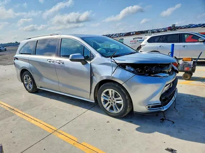 2023 TOYOTA SIENNA XLE, фото 4, лот 10548937